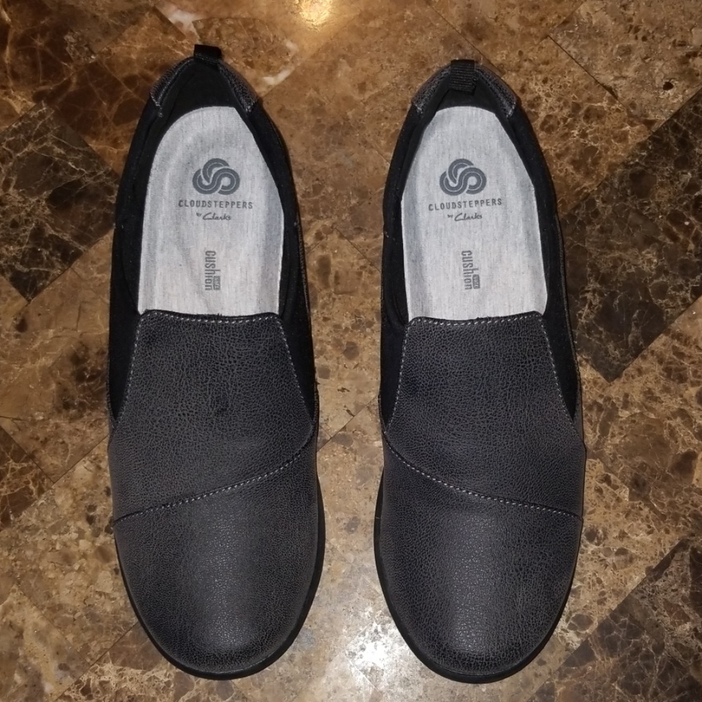 Cloudsteppers by Clarks Sillian Paz Slip On